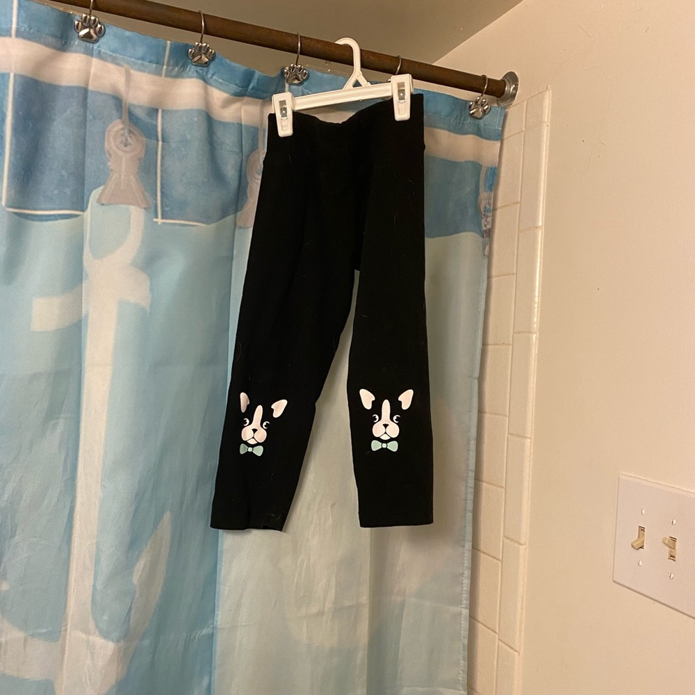 Little girls capri leggings size 12